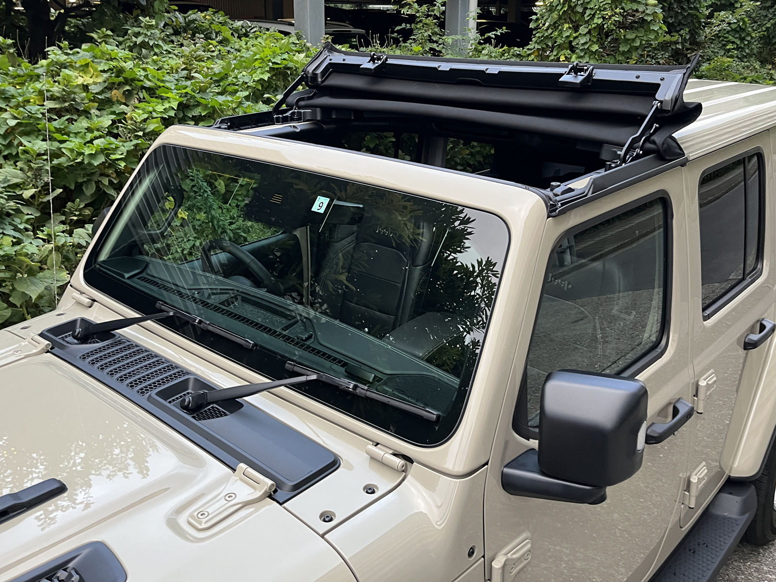 Wrangler Limited Edition with Sunrider Flip Top for Hardtopリッチライン