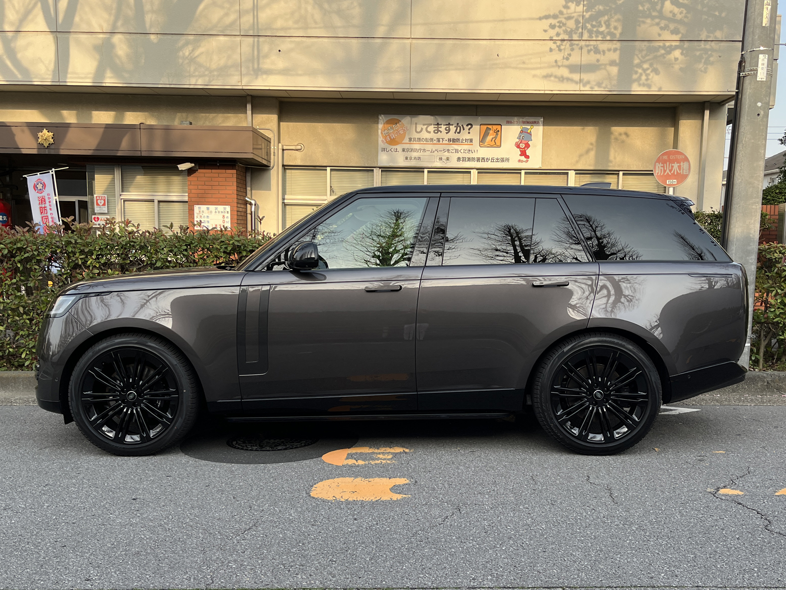 Range Rover LAUNCH EDITION SWBリッチライン