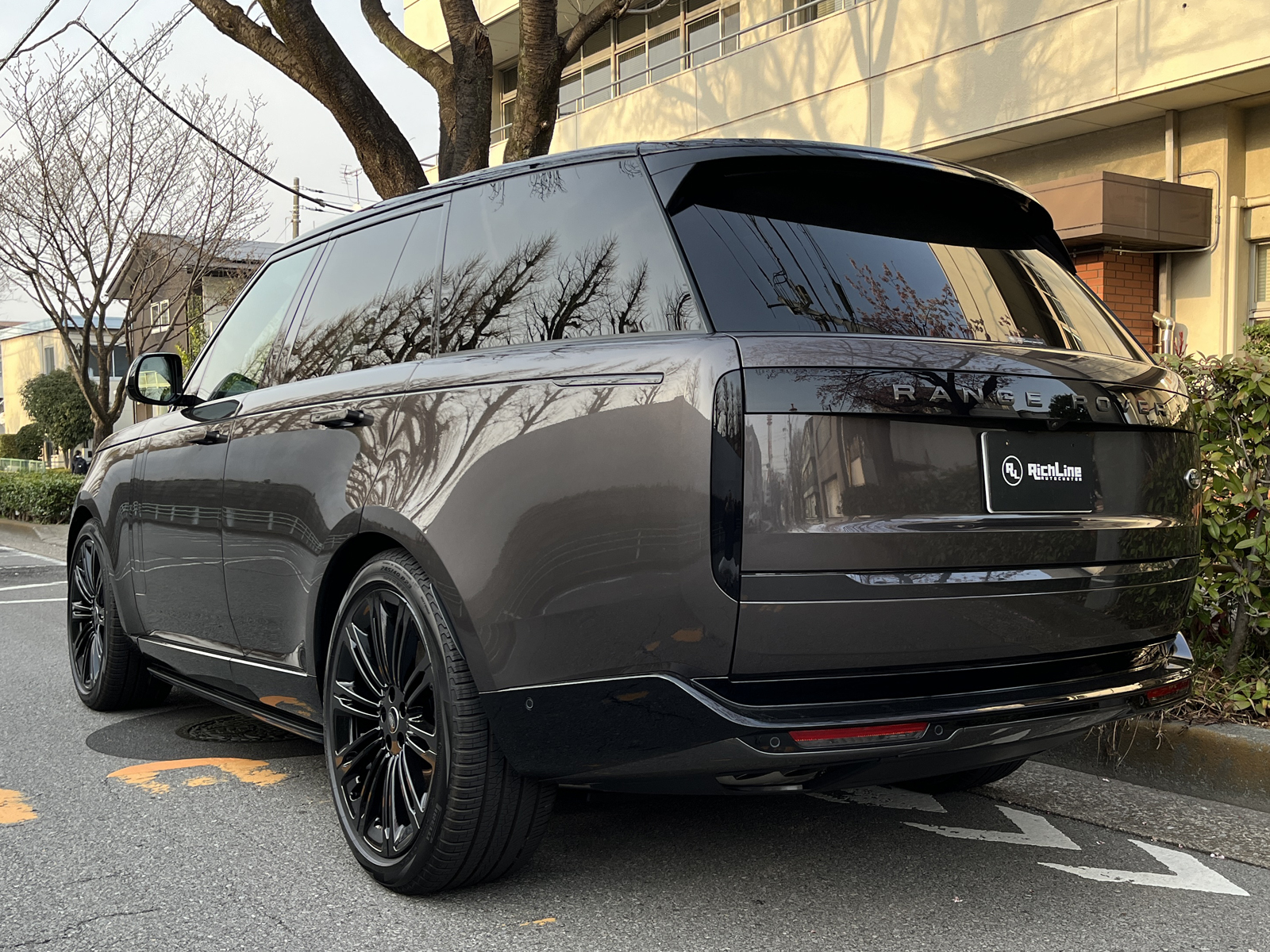 Range Rover LAUNCH EDITION SWBリッチライン