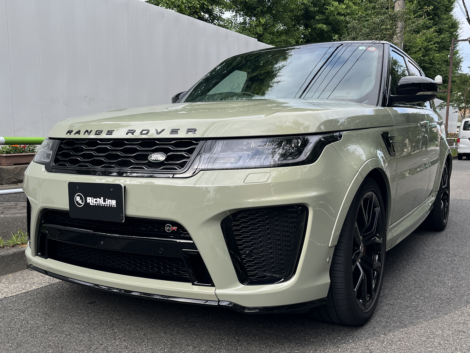 Range Rover Sport SVR JAPAN SV EDITIONリッチライン