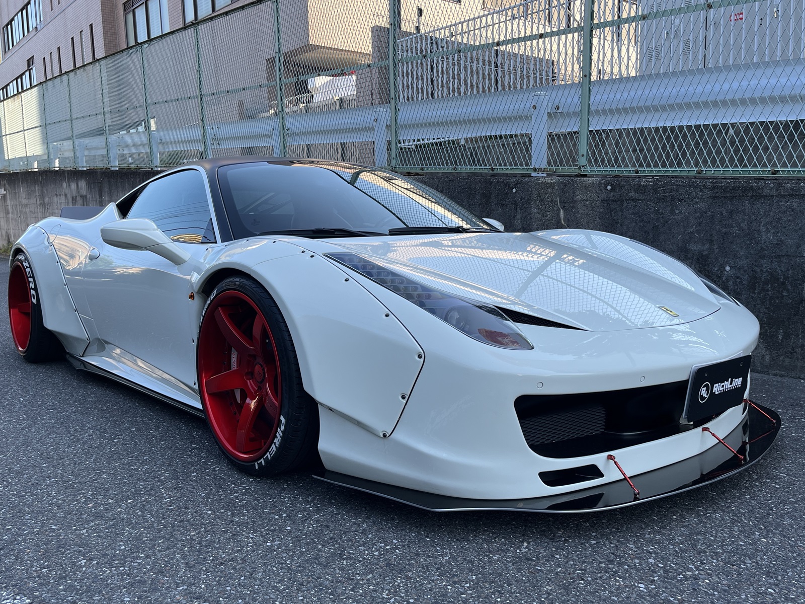 458 Italiaリッチライン