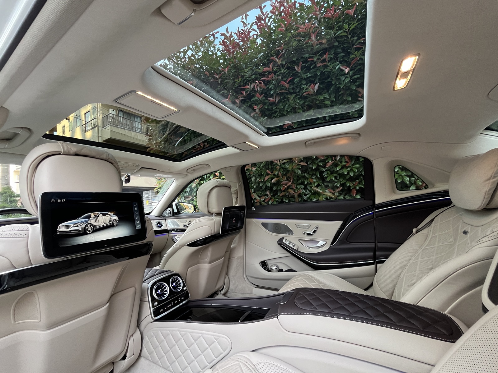 MAYBACH S-Class S650 ファーストクラスPKGリッチライン