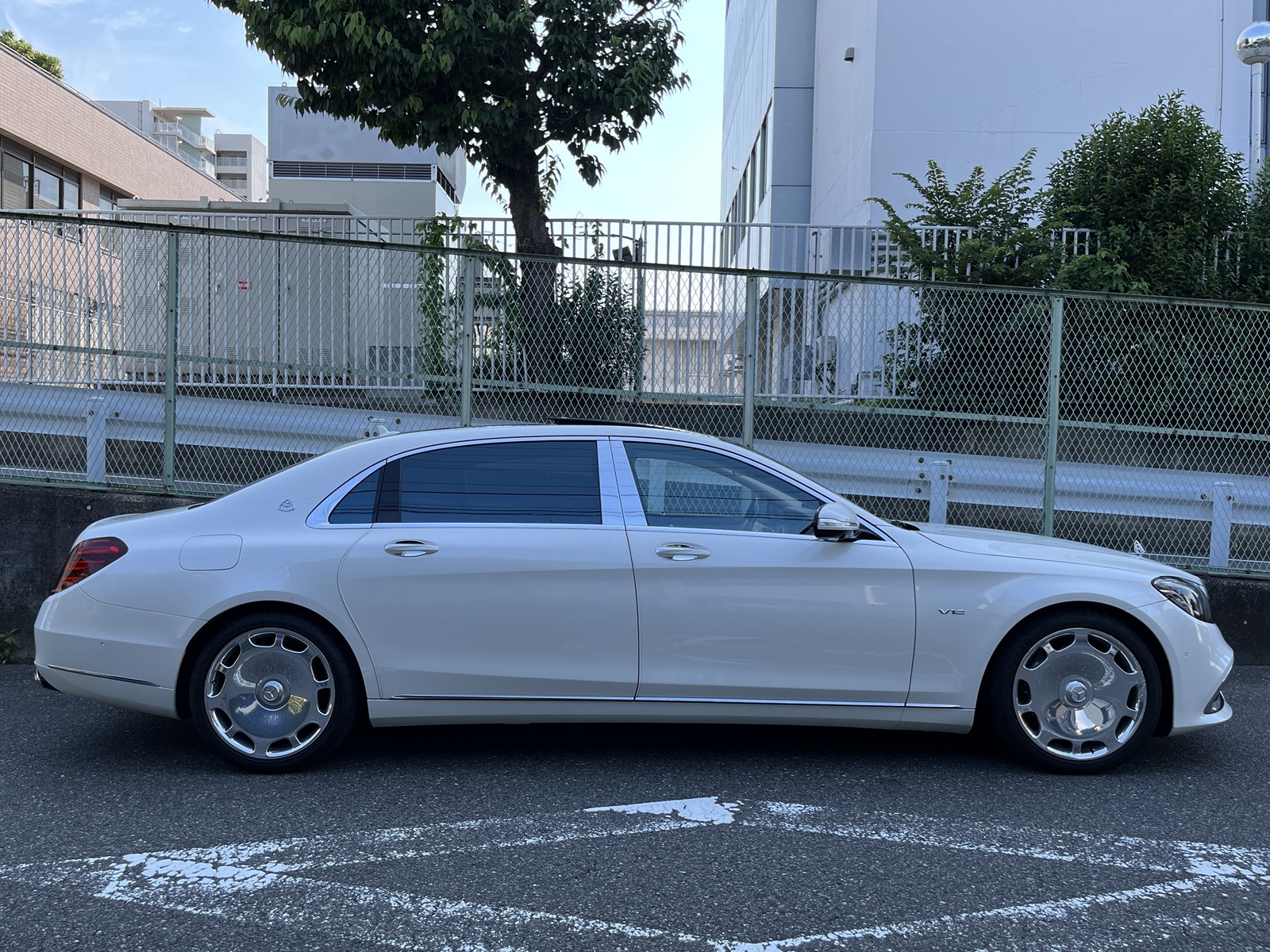 MAYBACH S-Class S650 ファーストクラスPKGリッチライン