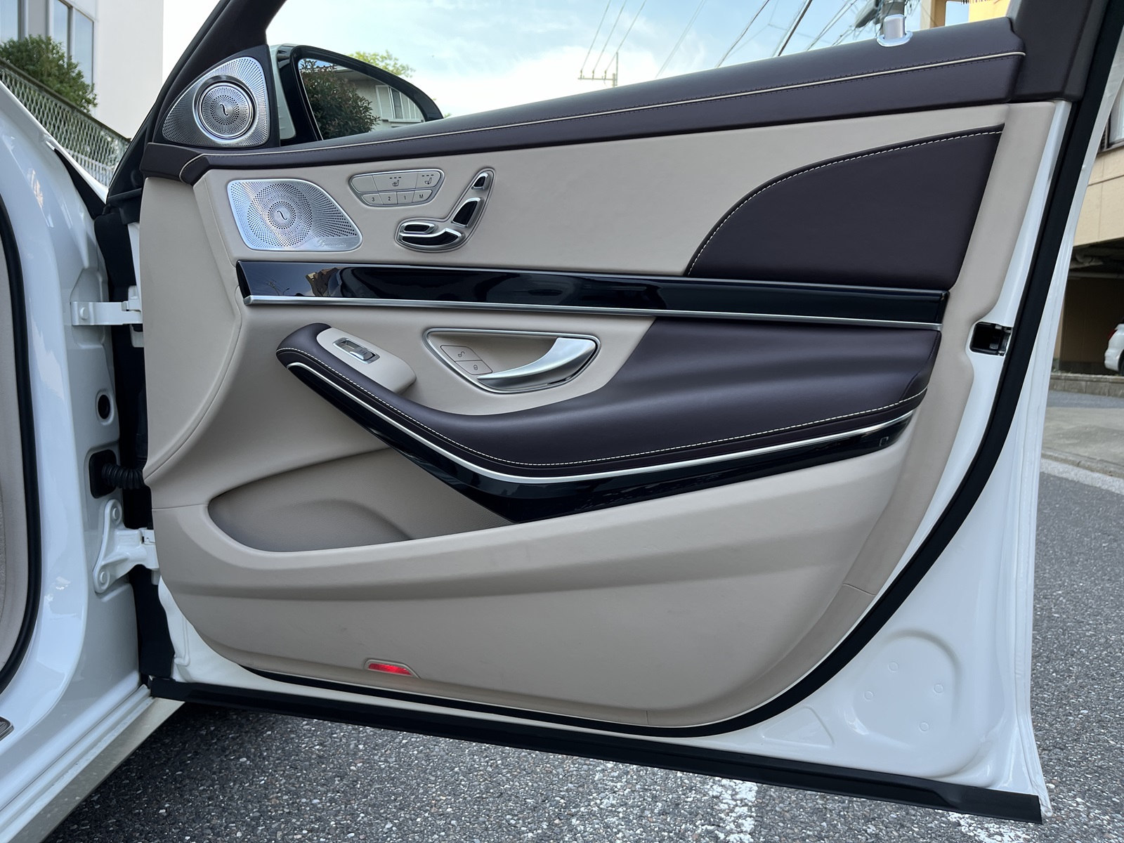 MAYBACH S-Class S650 ファーストクラスPKGリッチライン