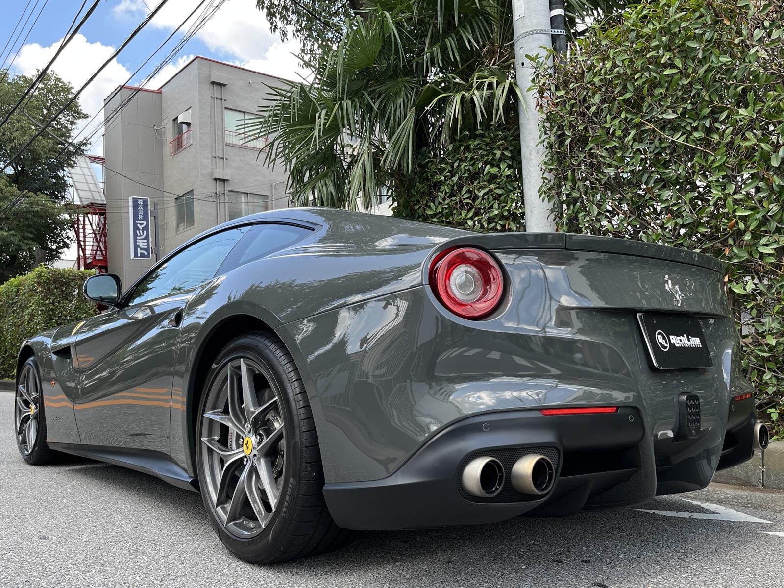 F12 BERLINETTAリッチライン