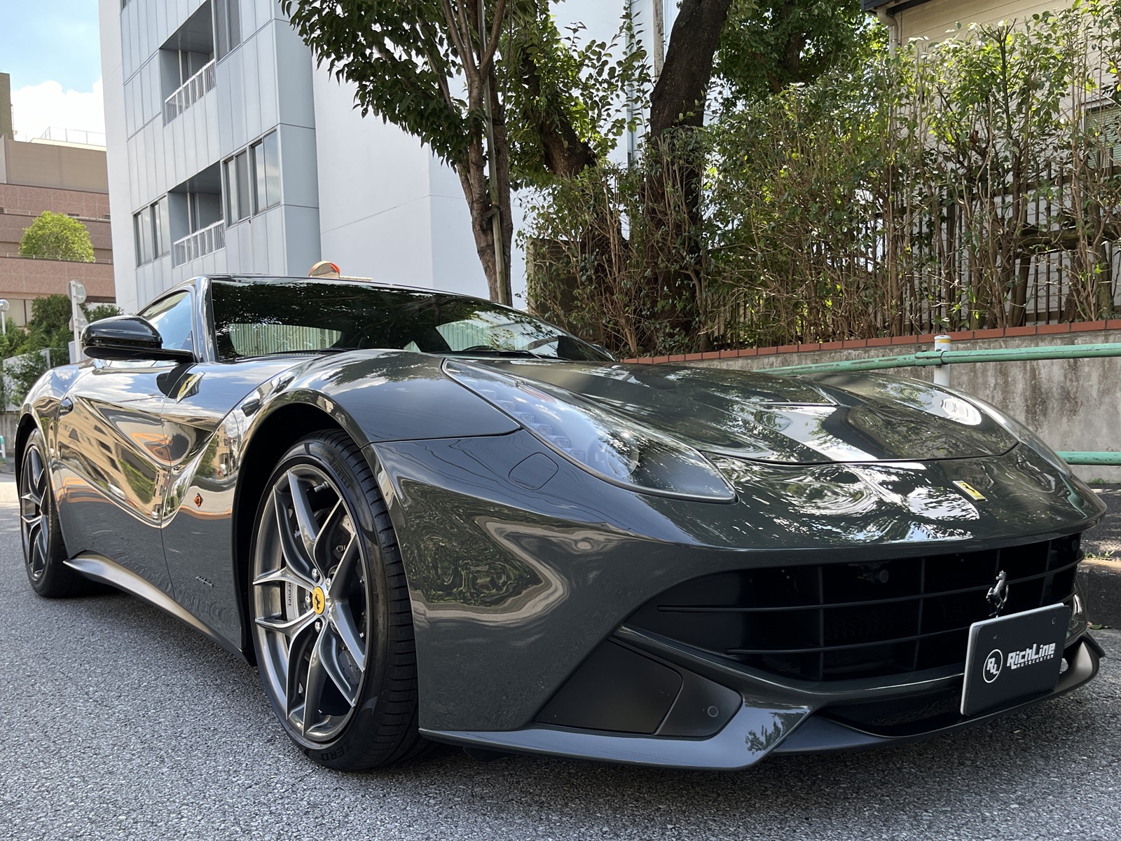 F12 BERLINETTAリッチライン