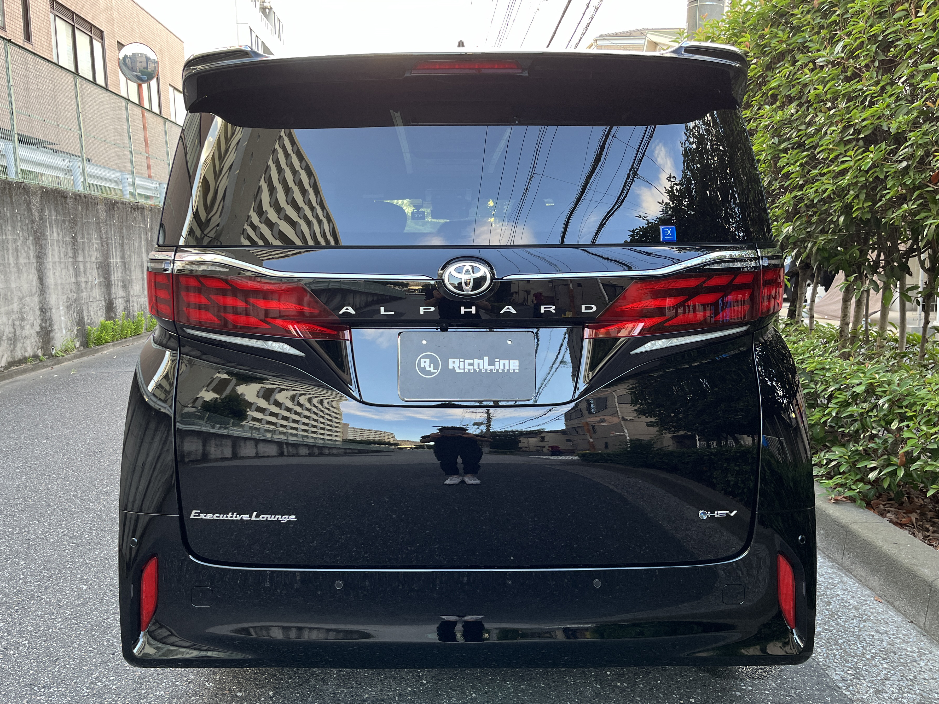 ALPHARD HEV Executive Loungeリッチライン