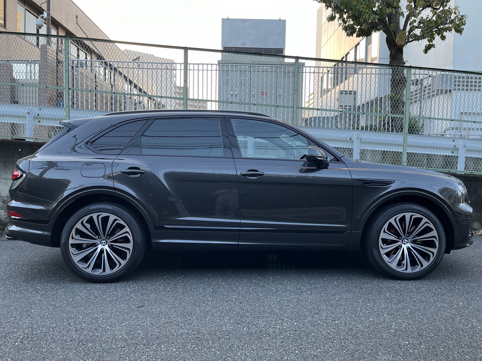 Bentayga Azureリッチライン