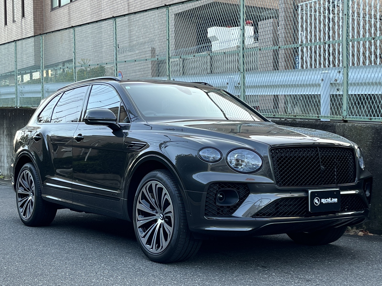 Bentayga Azureリッチライン