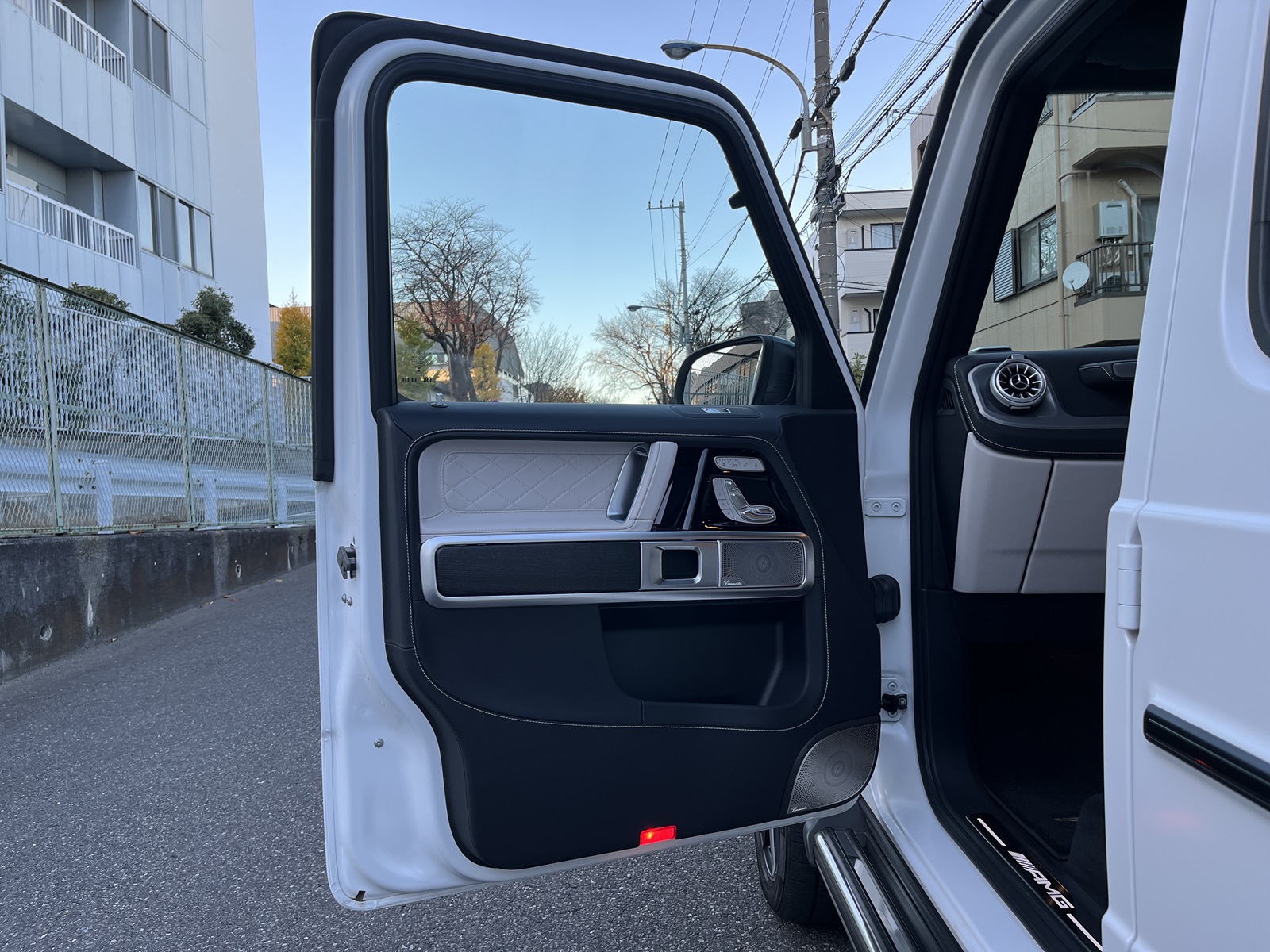 G-Class G63 Edition Magno Whiteリッチライン