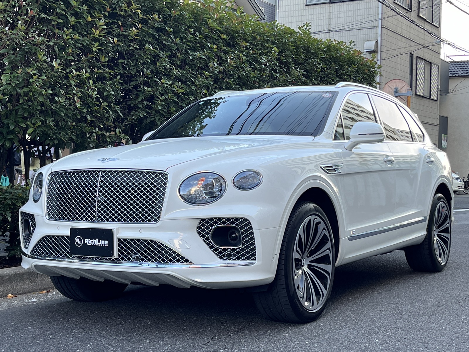 Bentayga V8リッチライン