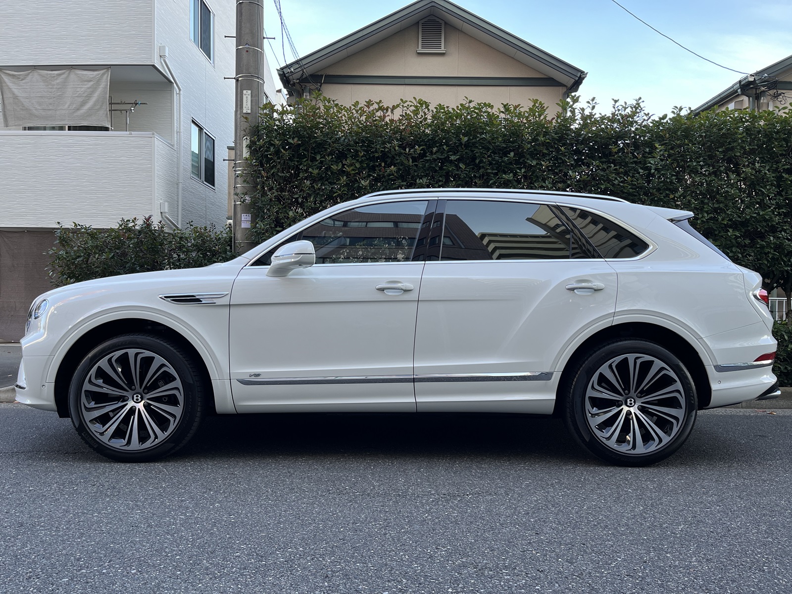 Bentayga V8リッチライン