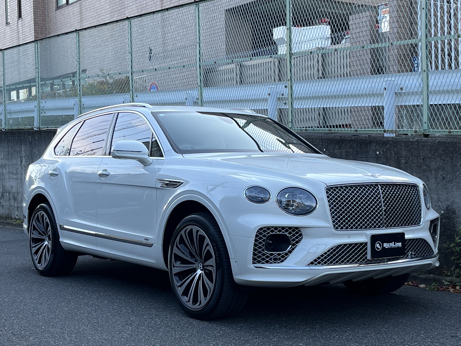 Bentayga V8リッチライン