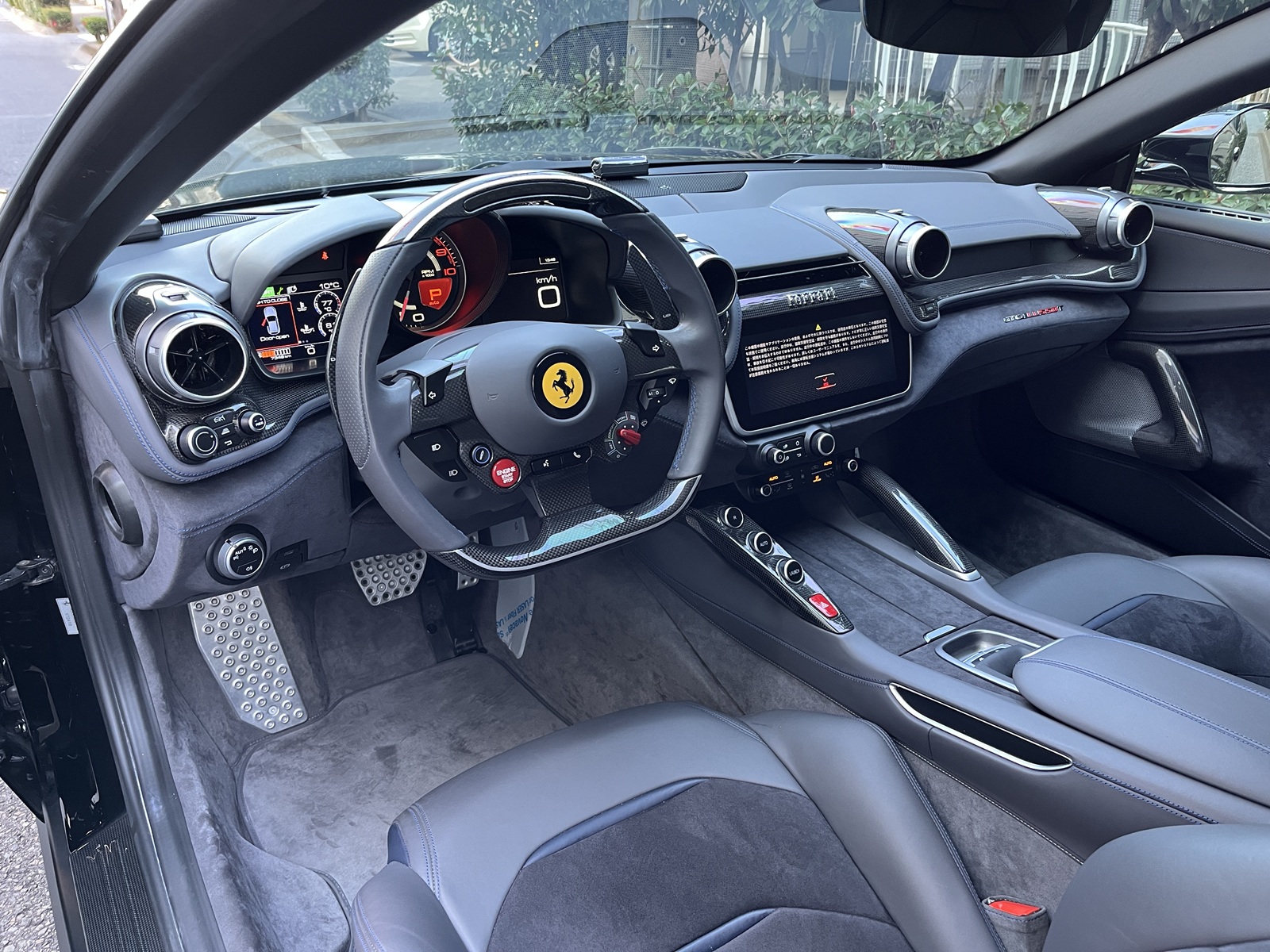 GTC4Lusso Tリッチライン