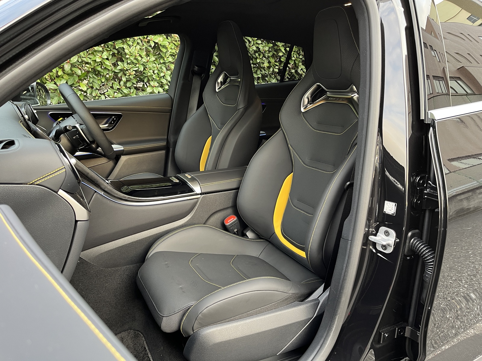 GLC-Class GLC63S E Performance Coupeリッチライン