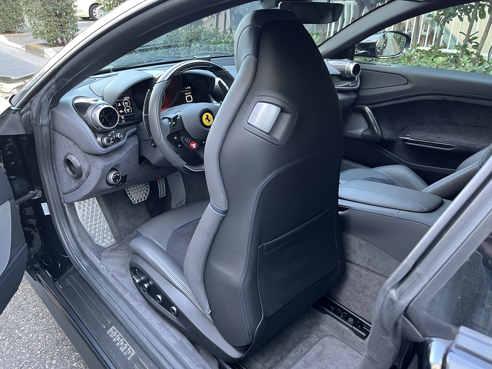 GTC4Lusso Tリッチライン