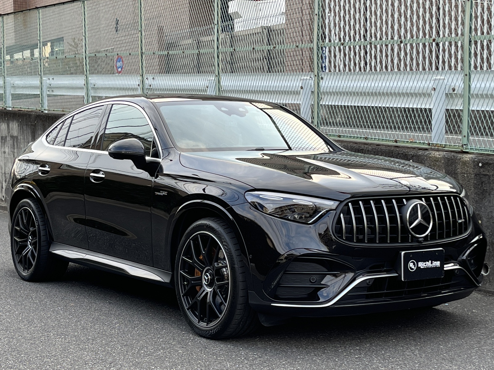 GLC-Class GLC63S E Performance Coupeリッチライン