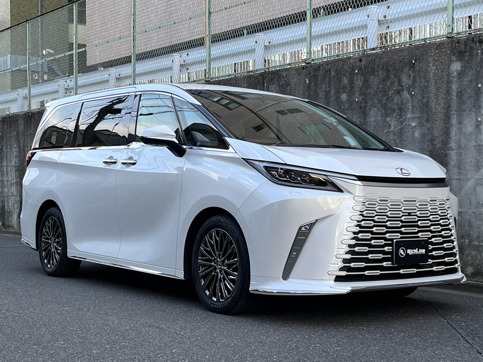LM500h version Lリッチライン