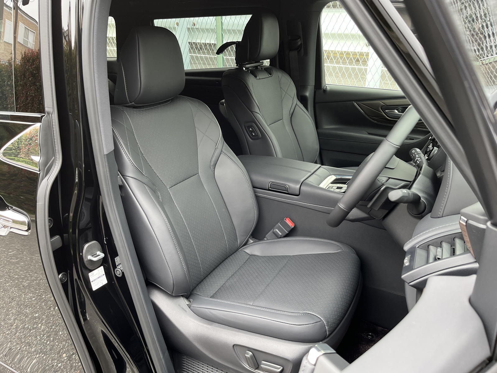 ALPHARD HEV Executive Loungeリッチライン