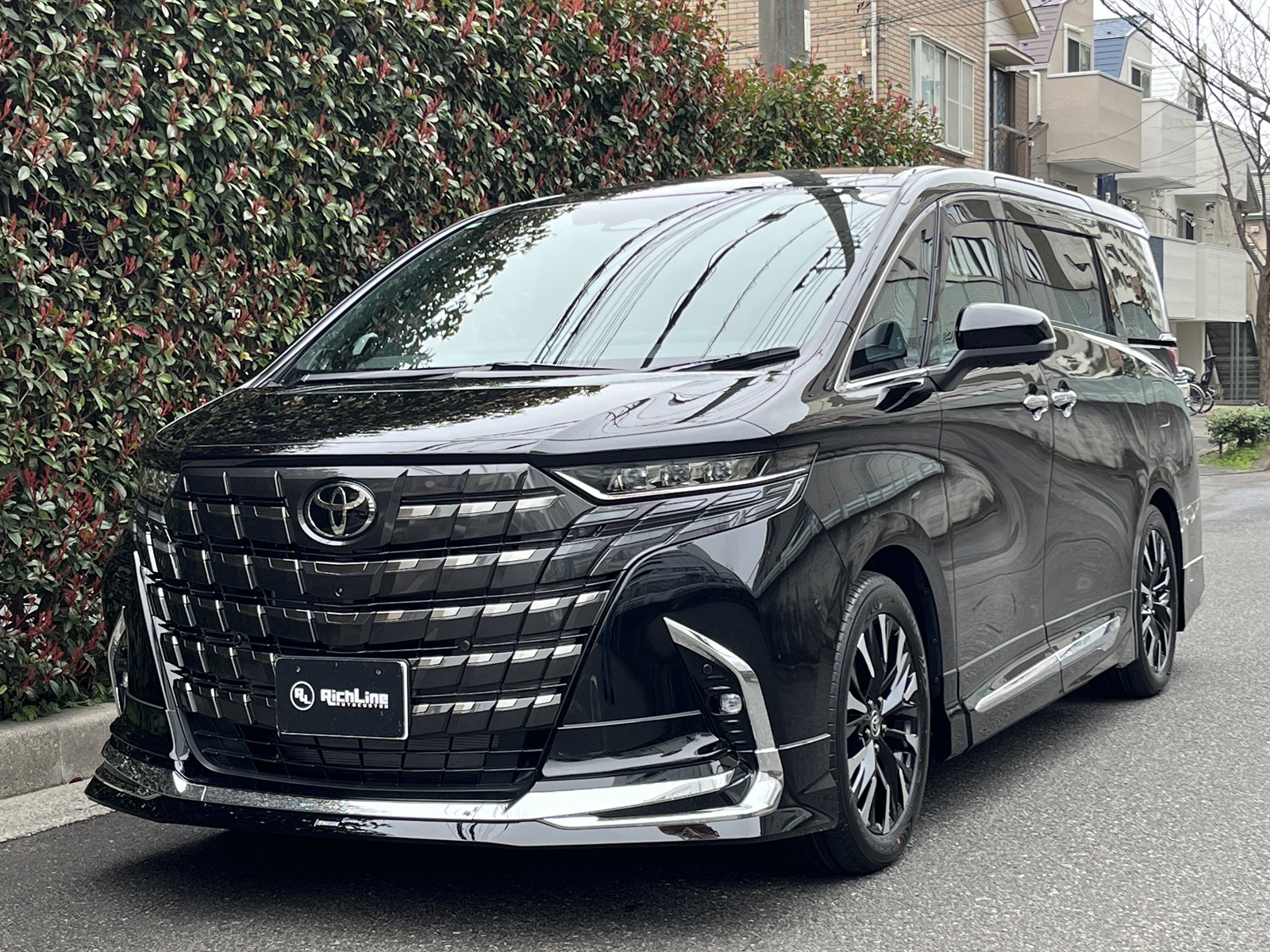 ALPHARD HEV Executive Loungeリッチライン