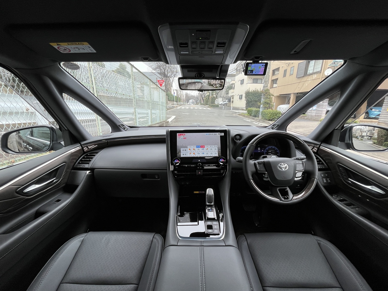 ALPHARD HEV Executive Loungeリッチライン
