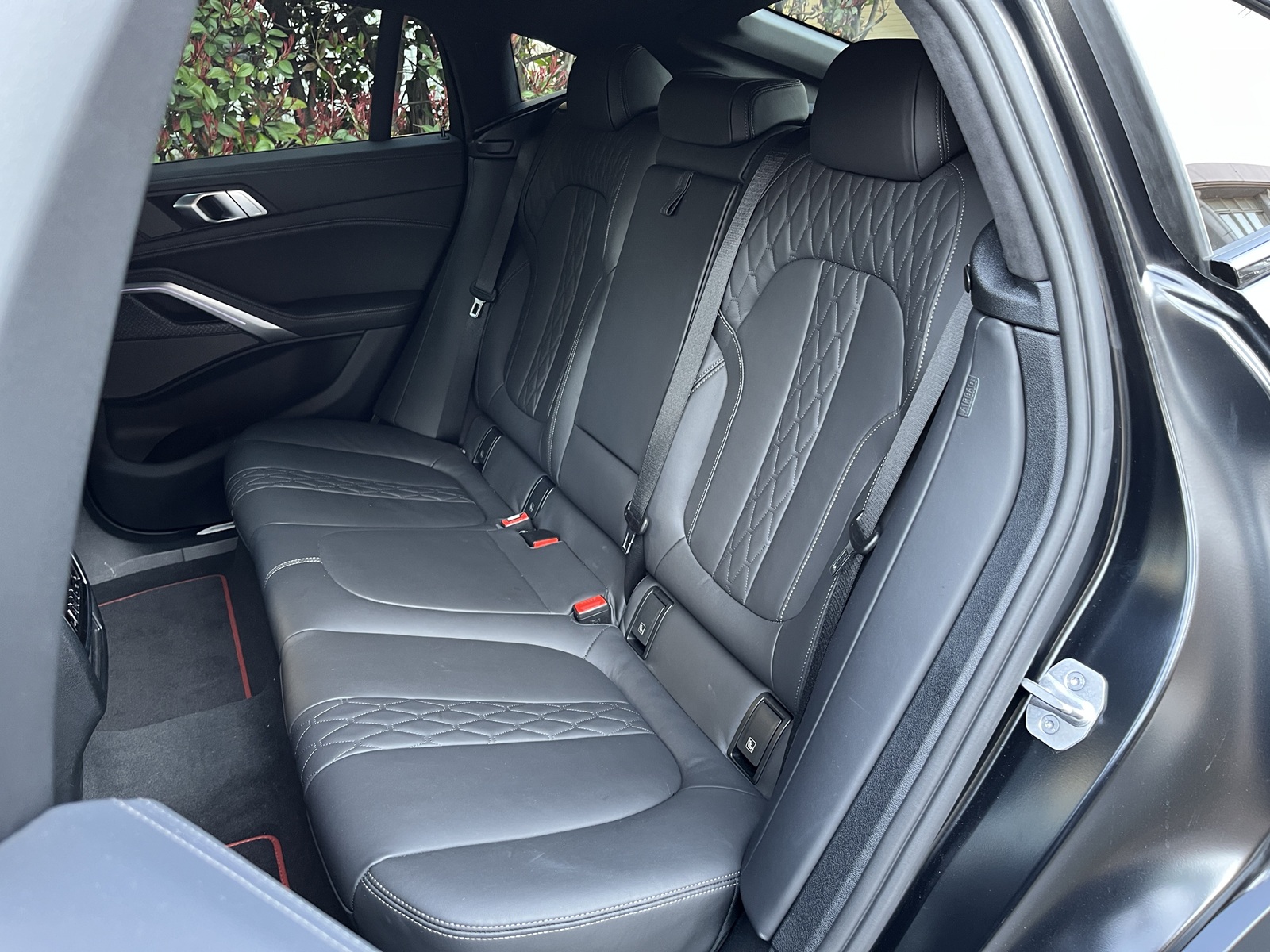 X6 Edition Black Vermillionリッチライン