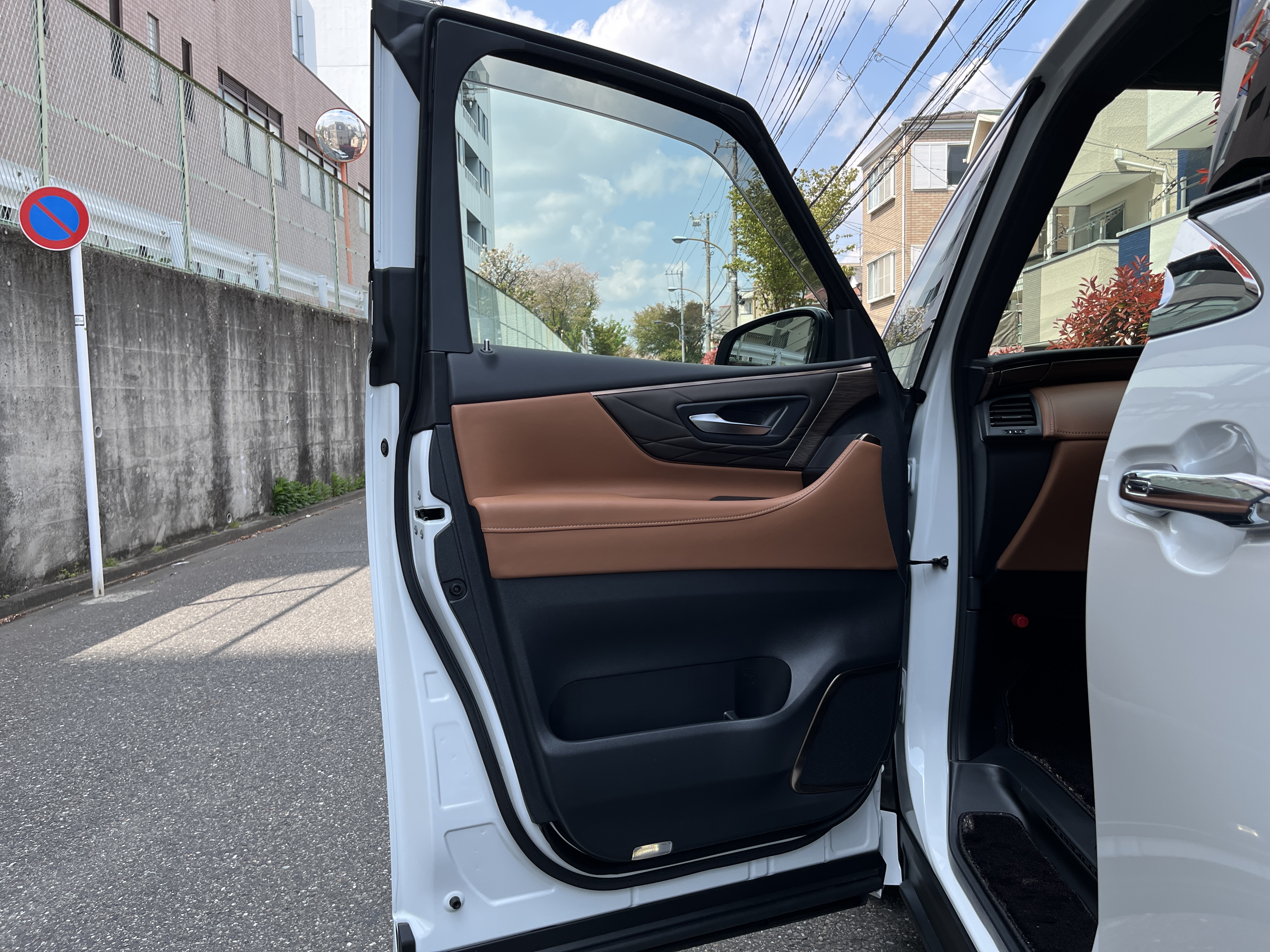 VELLFIRE HEV Executive Lounge E-Fourリッチライン