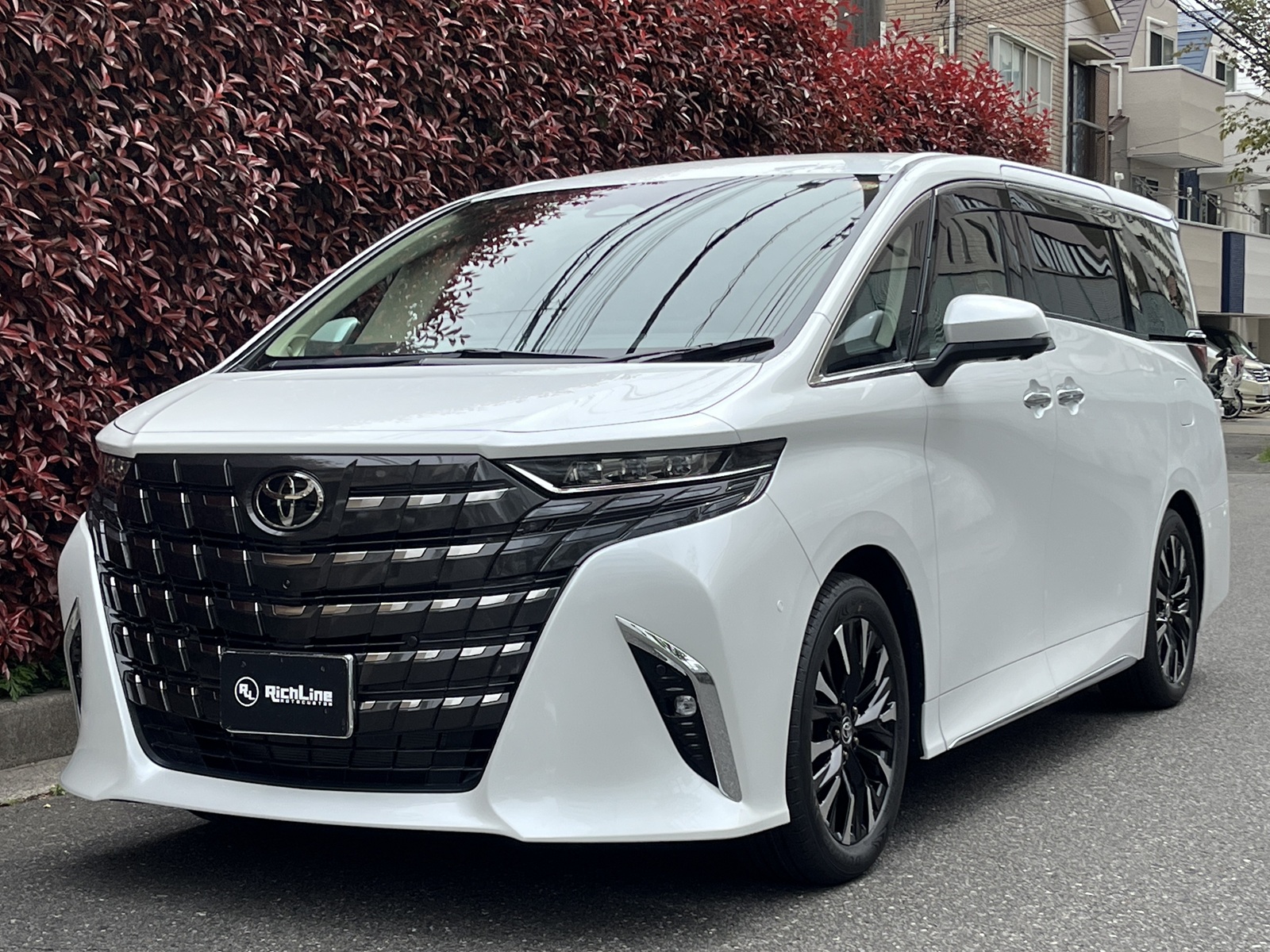 ALPHARD HEV Executive Loungeリッチライン