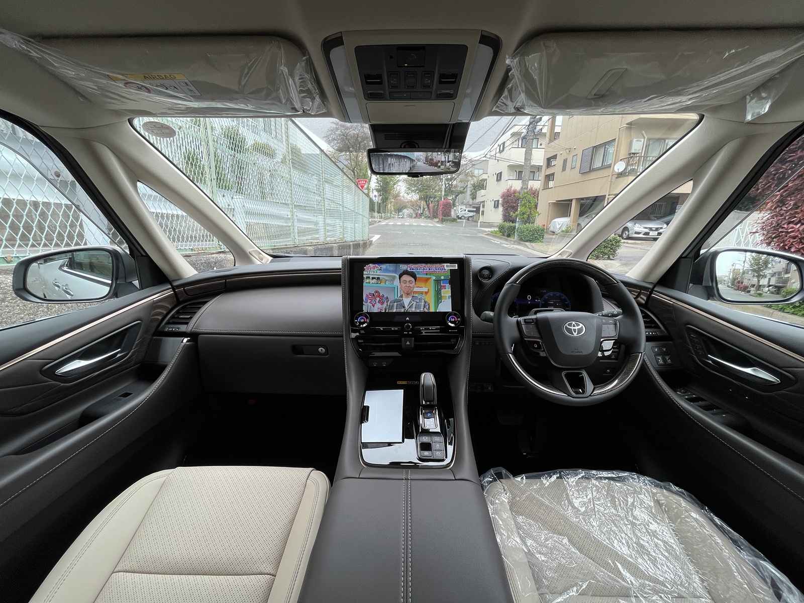 ALPHARD HEV Executive Loungeリッチライン