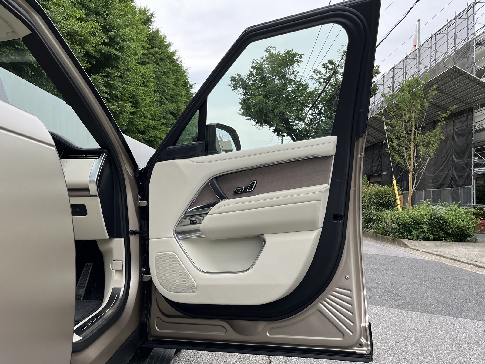 RANGE ROVER FIRST EDITION P530リッチライン