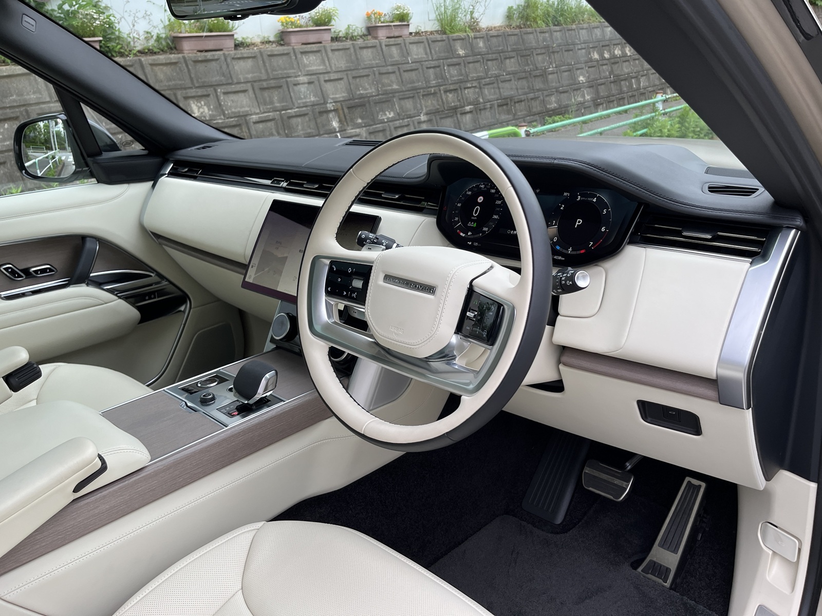 RANGE ROVER FIRST EDITION P530リッチライン