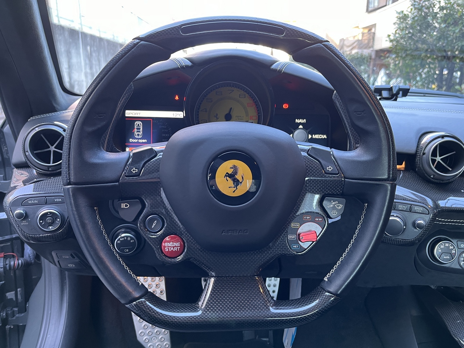 F12 BERLINETTAリッチライン