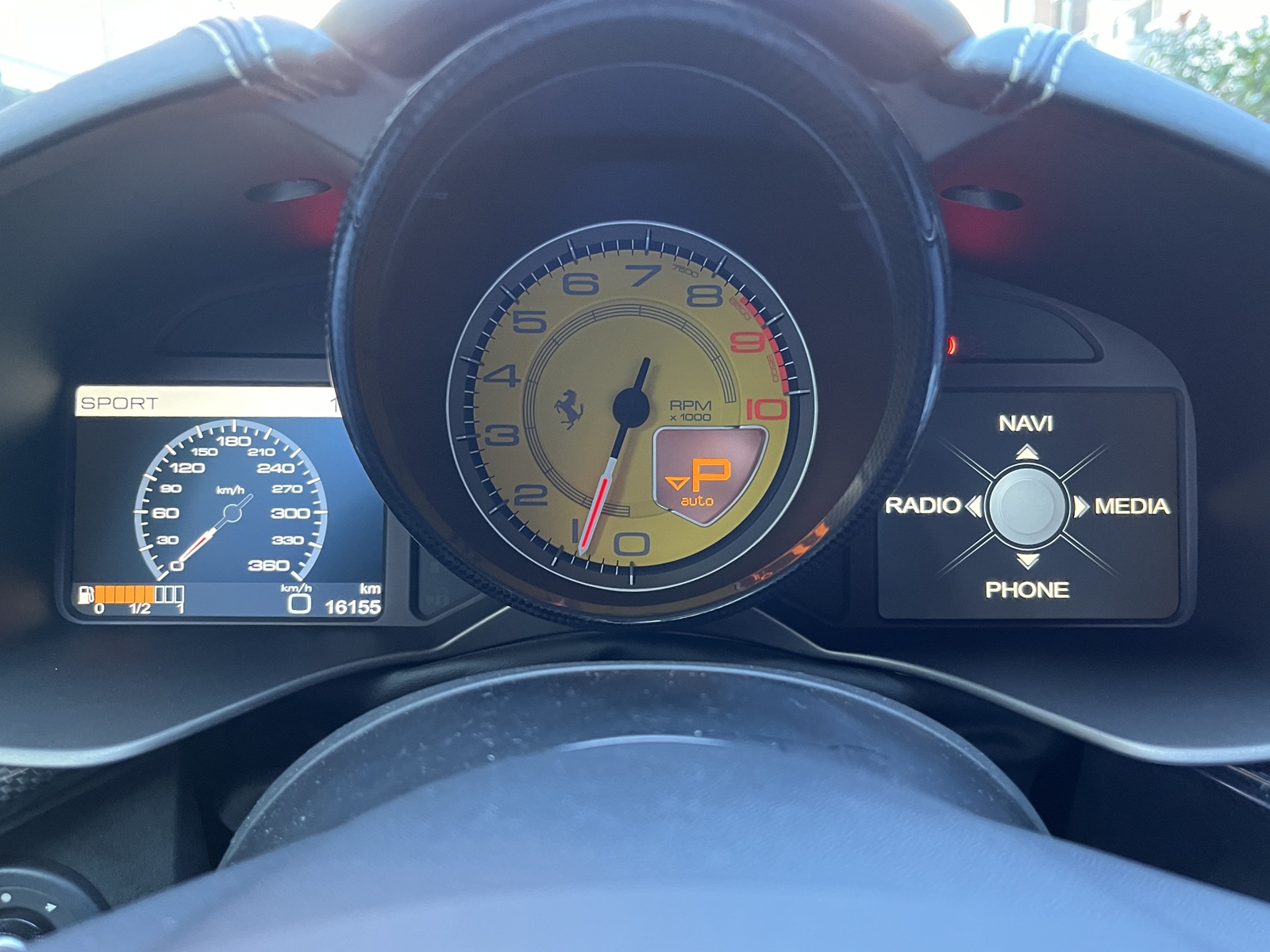 F12 BERLINETTAリッチライン
