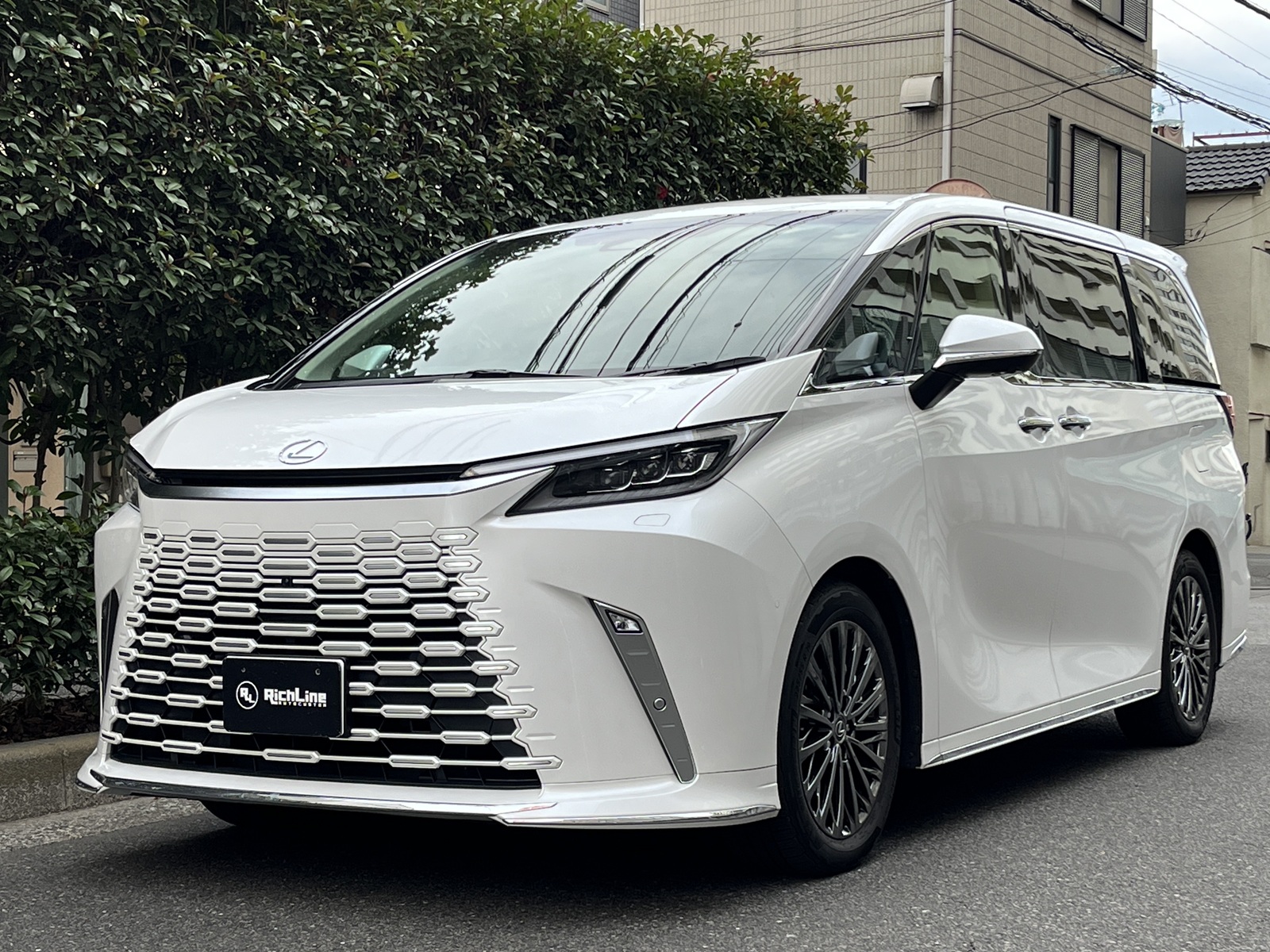 LEXUS LM500h version L 買取ご成約ありがとうございましたリッチライン