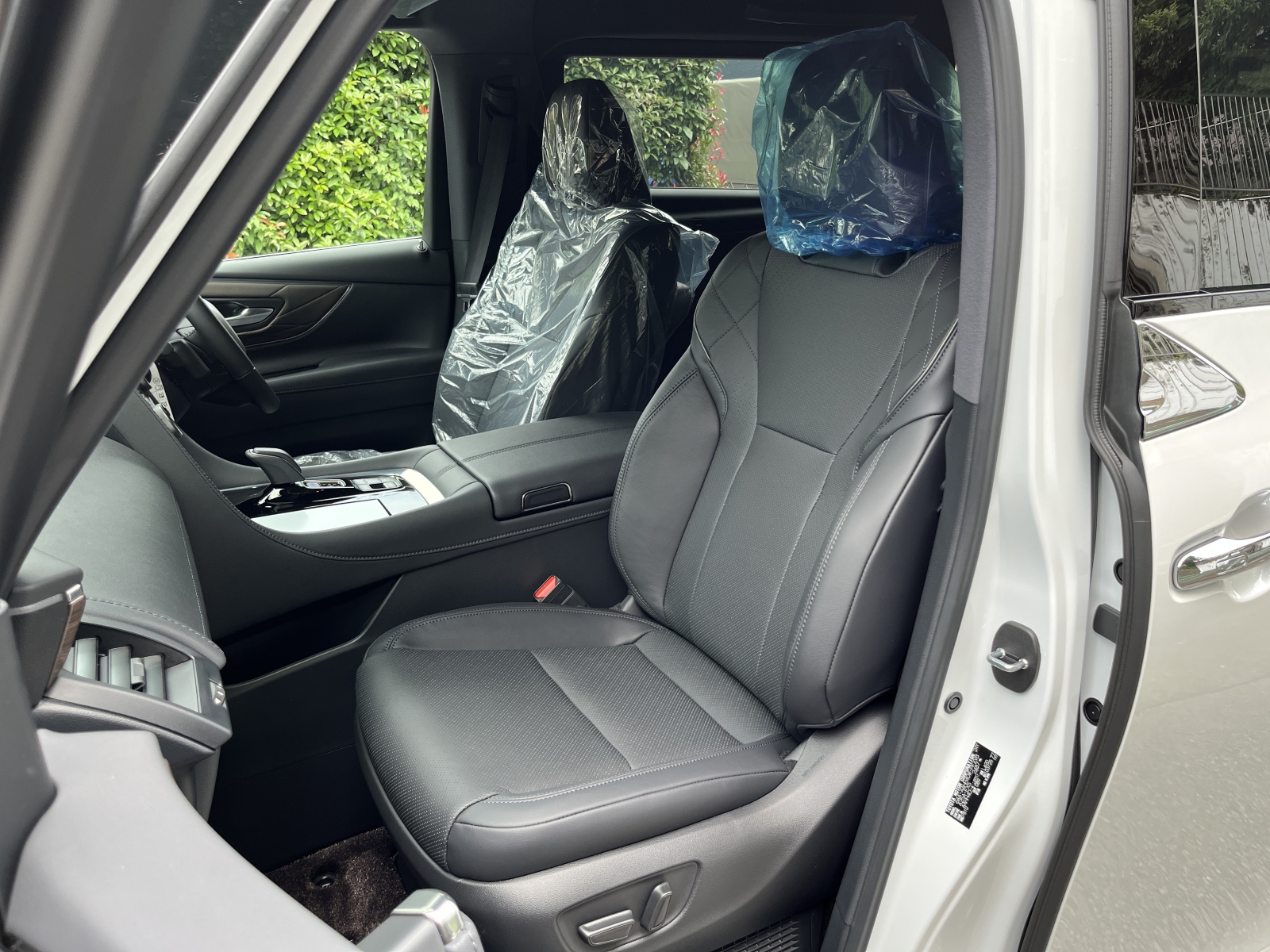 ALPHARD HEV Executive Loungeリッチライン