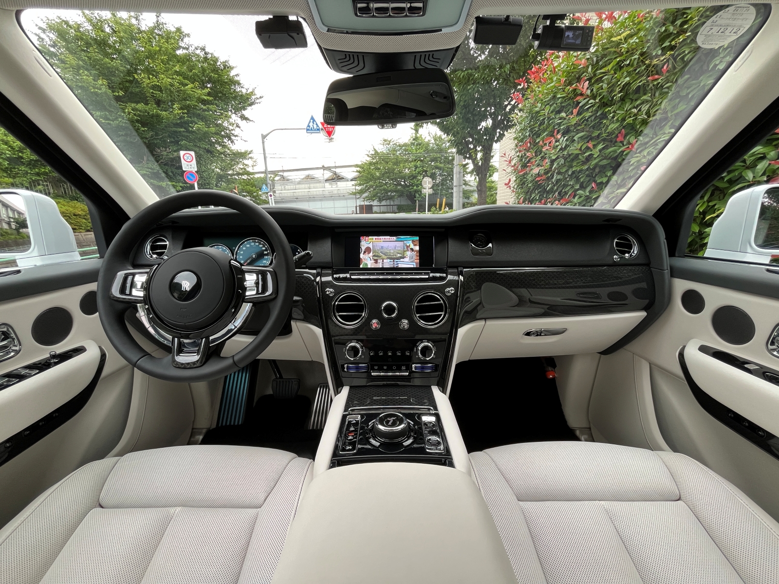 Black Badge Cullinanリッチライン