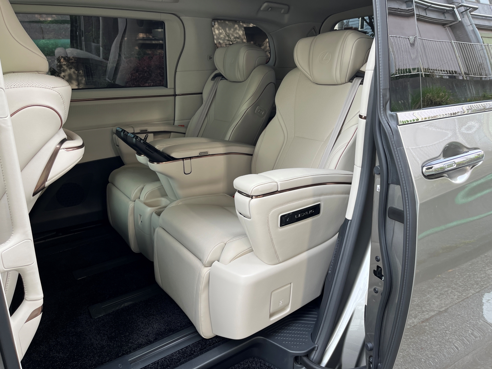 LM500h version Lリッチライン