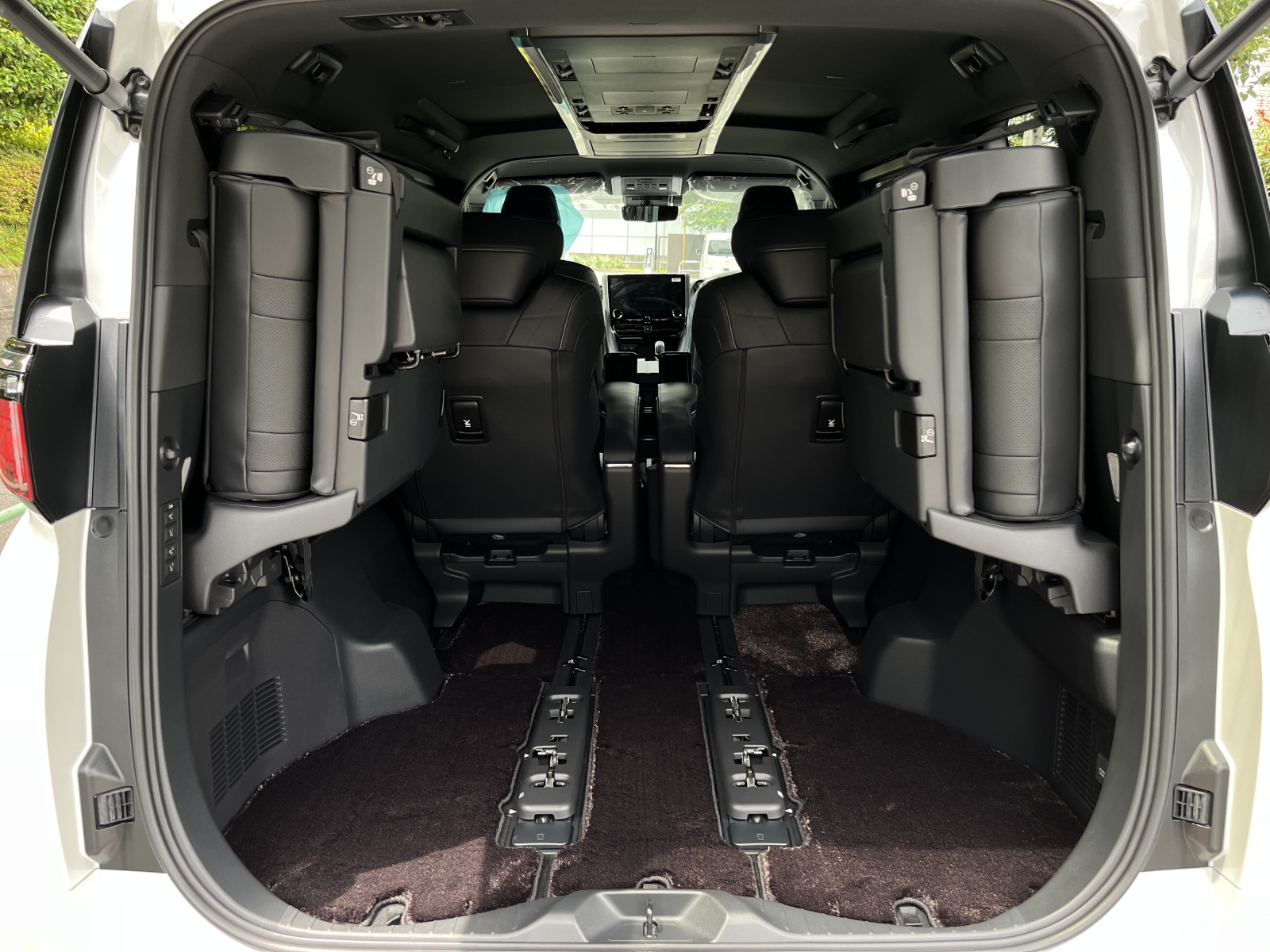 ALPHARD HEV Executive Loungeリッチライン