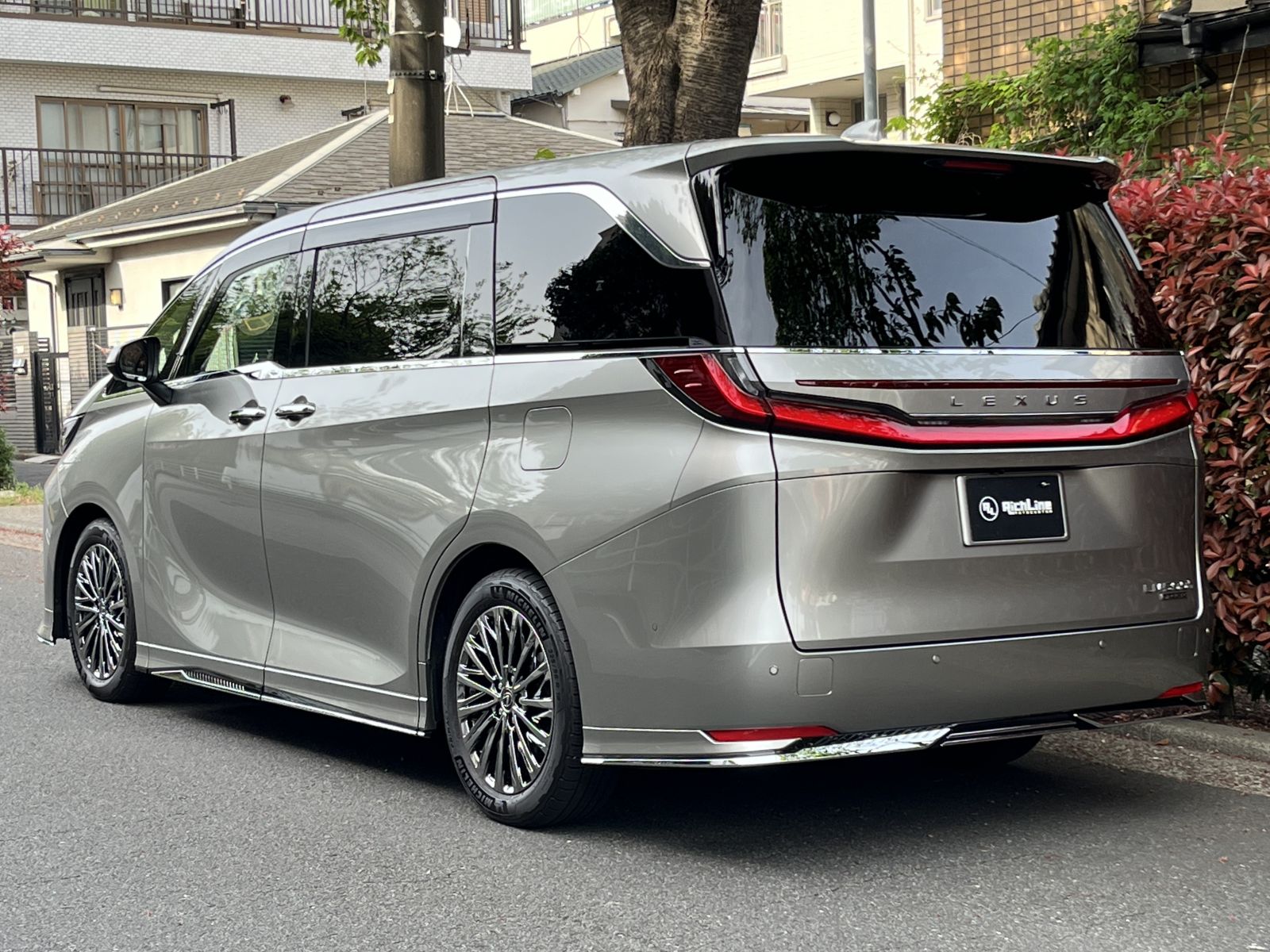 LM500h version Lリッチライン