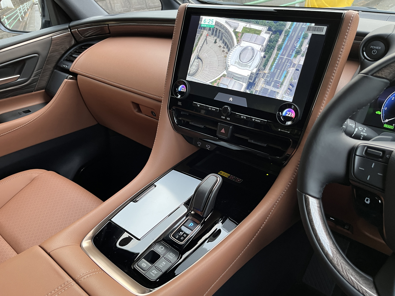 VELLFIRE HEV Executive Loungeリッチライン