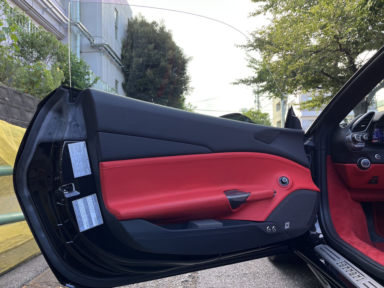 488 Spider F1 DCTリッチライン