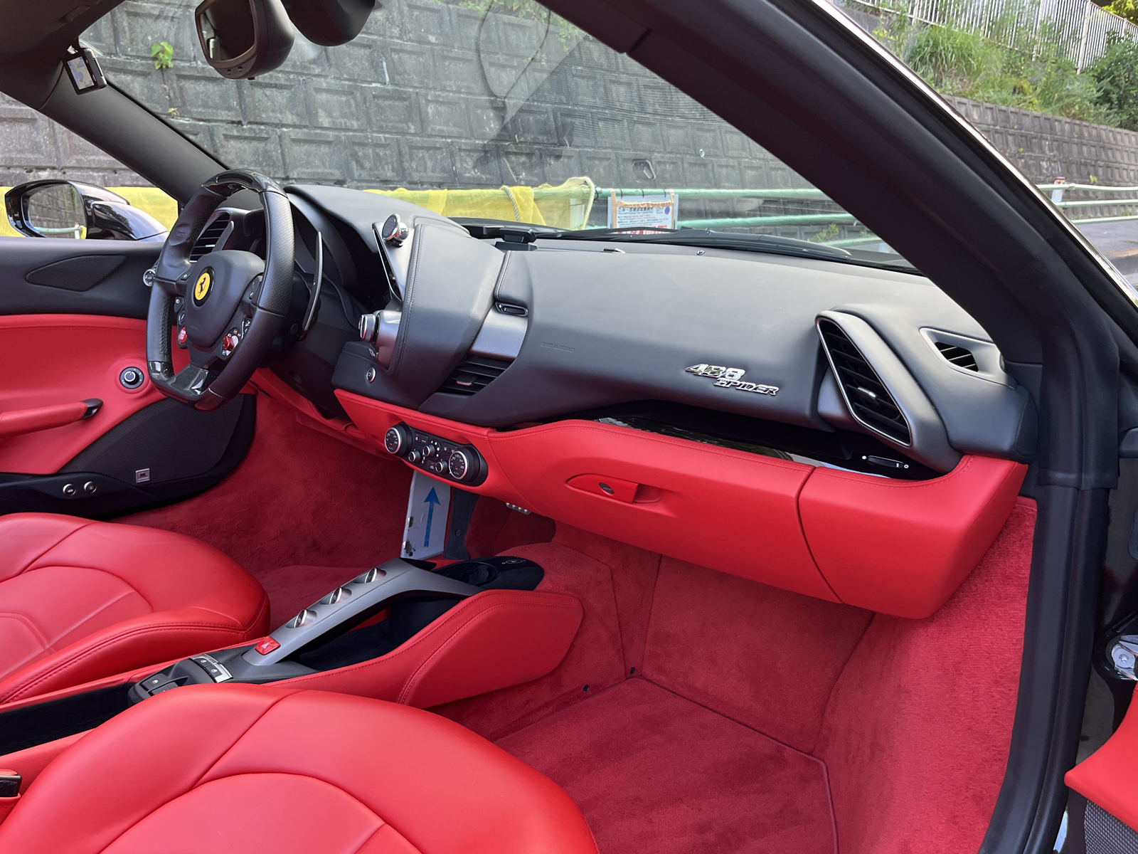 488 Spider F1 DCTリッチライン