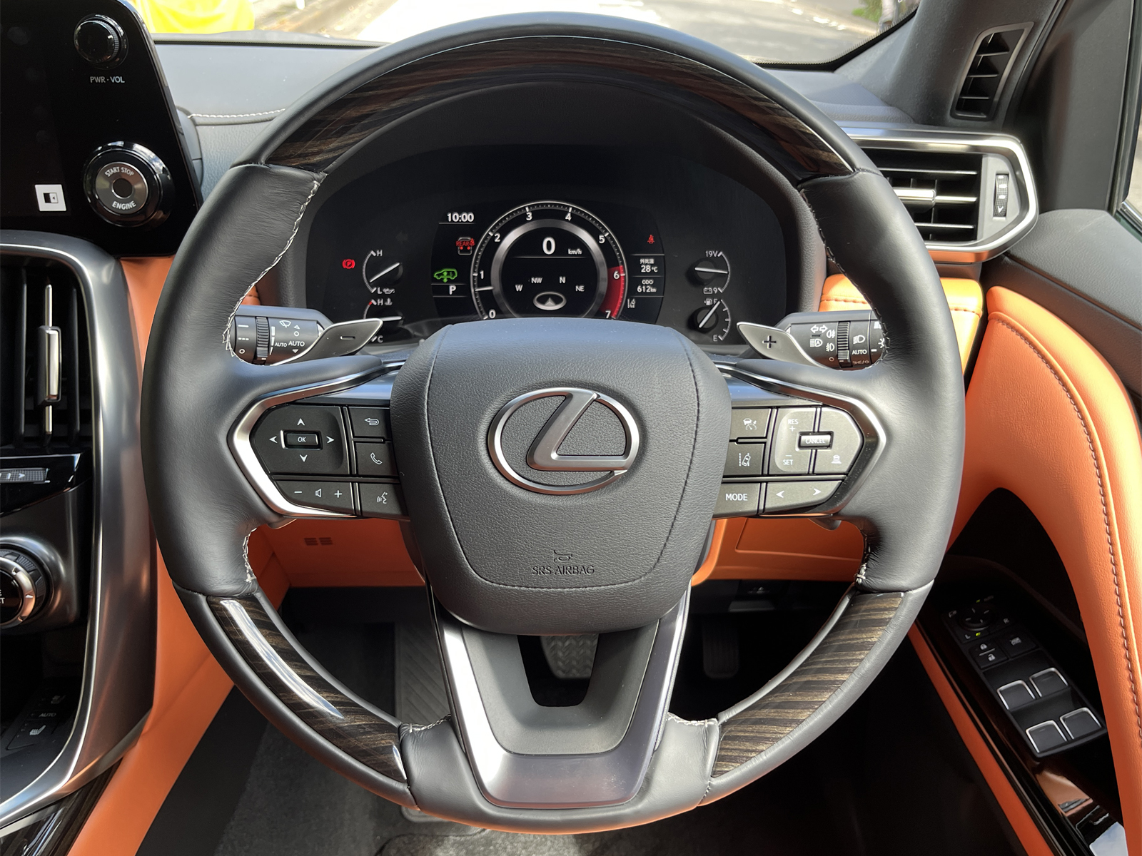 LX600 EXECUTIVEリッチライン