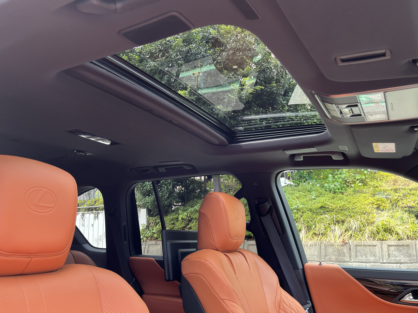 LX600 EXECUTIVEリッチライン