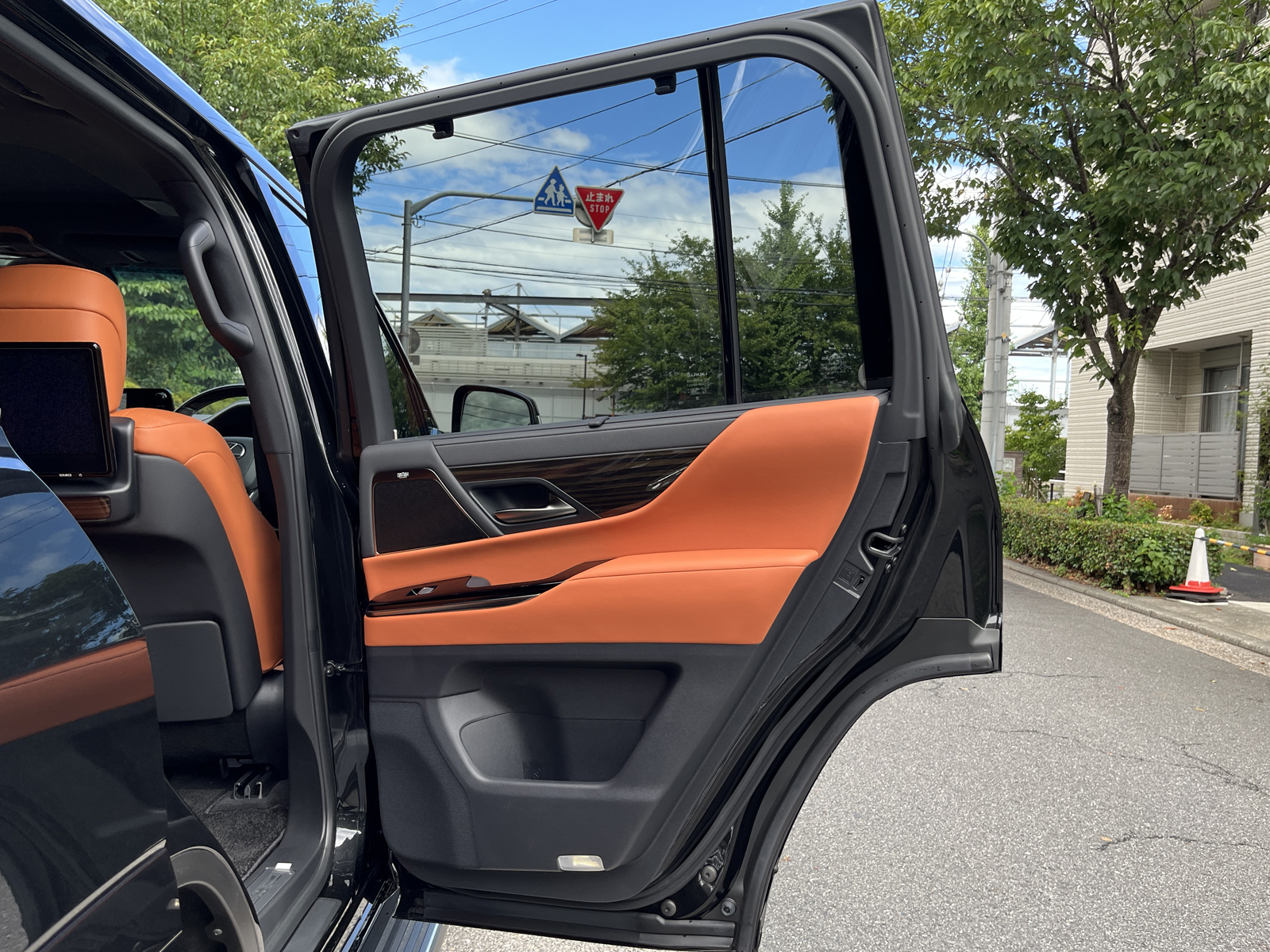 LX600 EXECUTIVEリッチライン