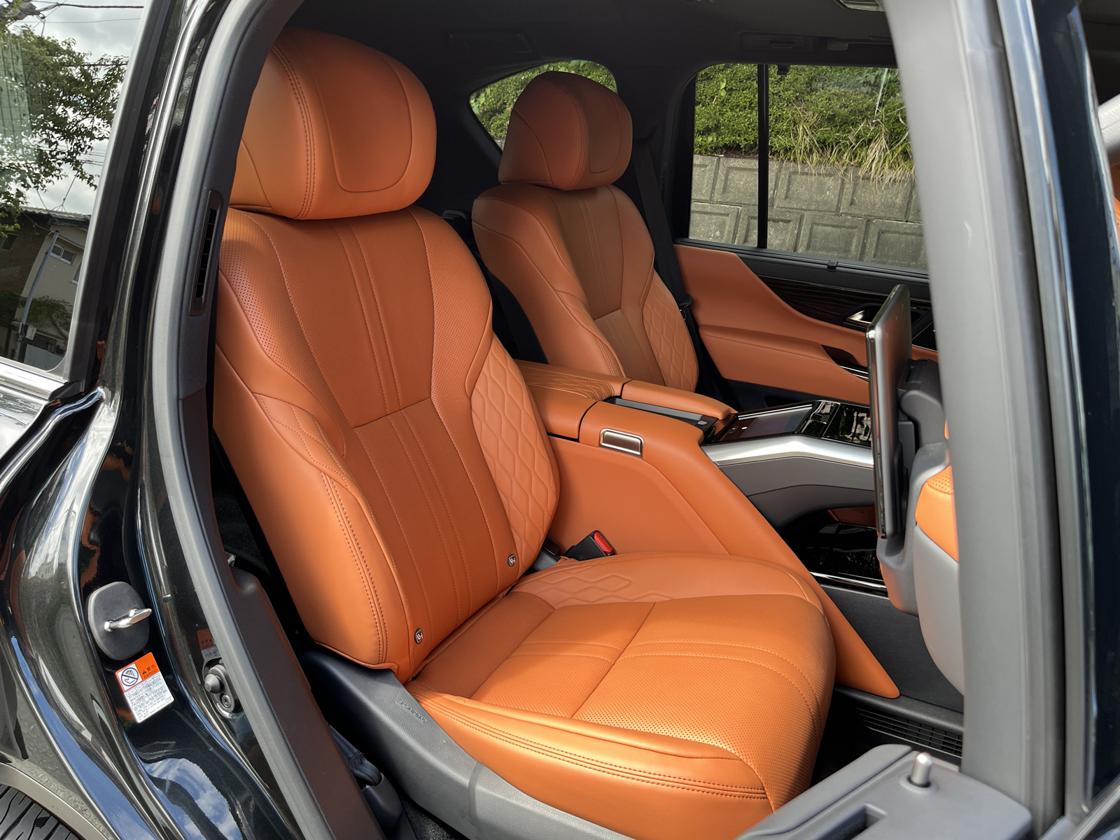 LX600 EXECUTIVEリッチライン