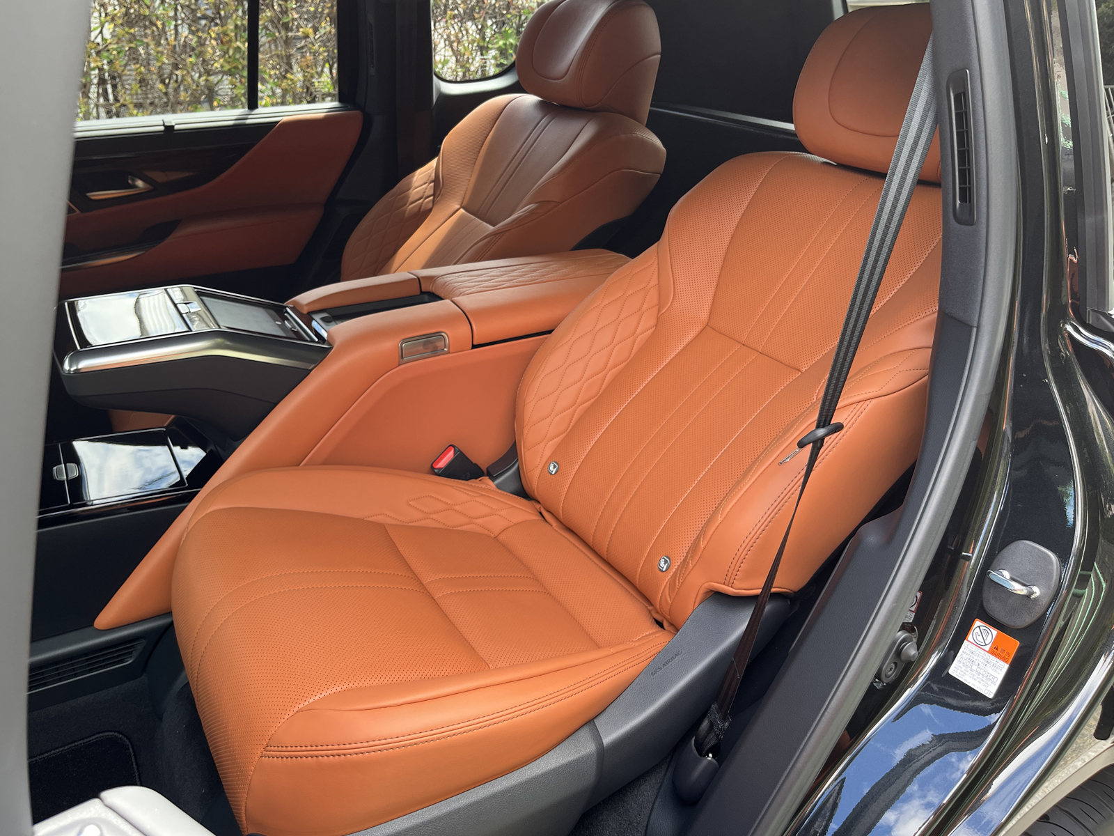 LX600 EXECUTIVEリッチライン