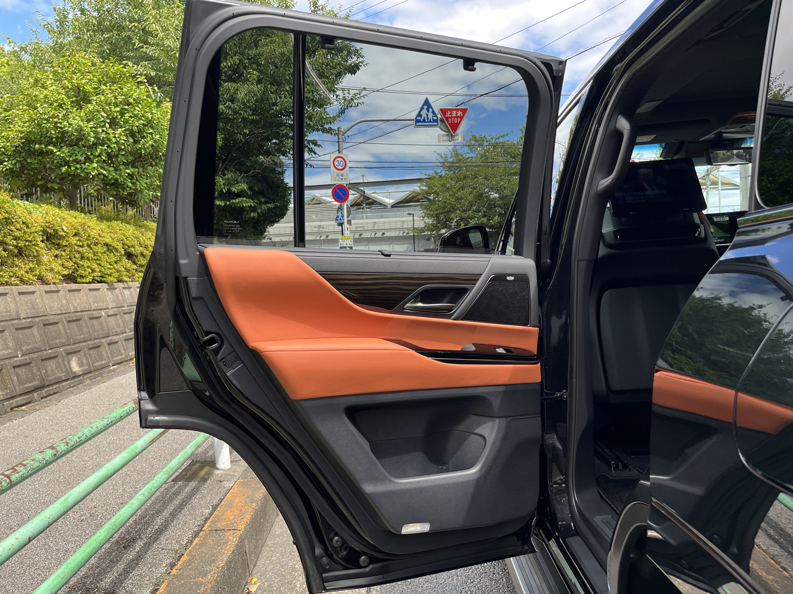 LX600 EXECUTIVEリッチライン