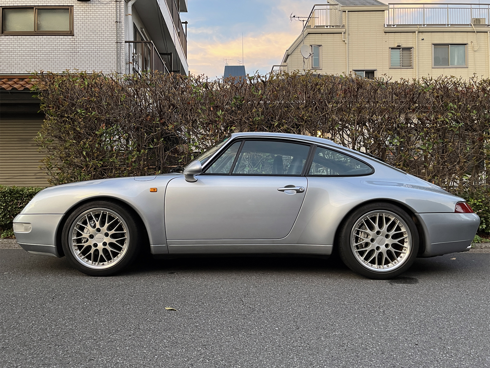 911 Carrera 4(Type993)リッチライン