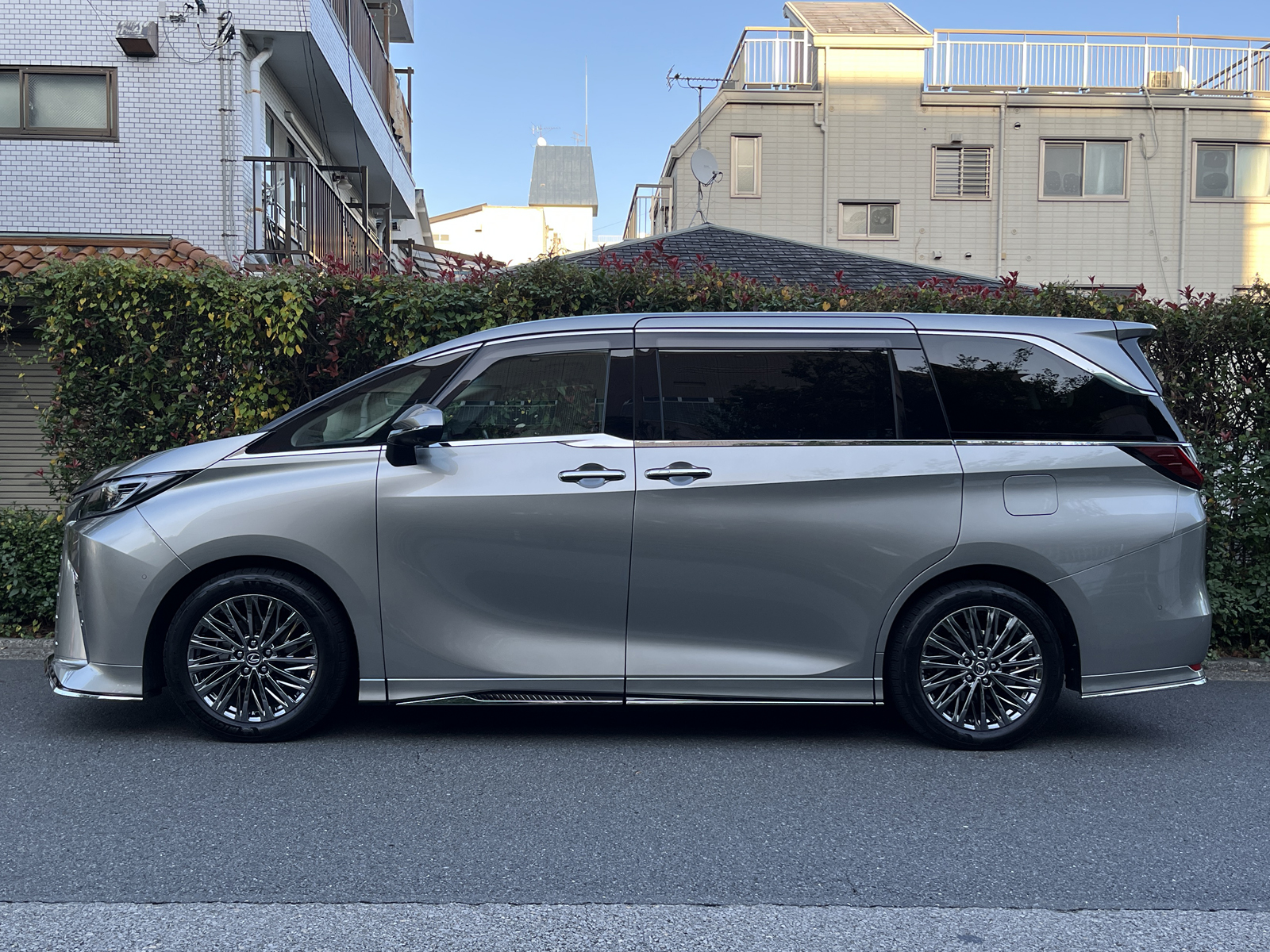 LM500h version Lリッチライン